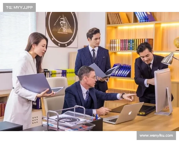 足球转会市场中的风险评估与应对策略分析 足球转会市场中的风险评估与应对策略分析